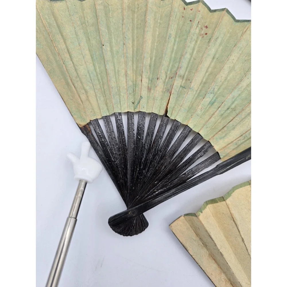 3 Lot Matching VTG Chinese Folding‎ Hand Fans Handmade Painted Rice/Bamboo Paper - Picture 7 of 16